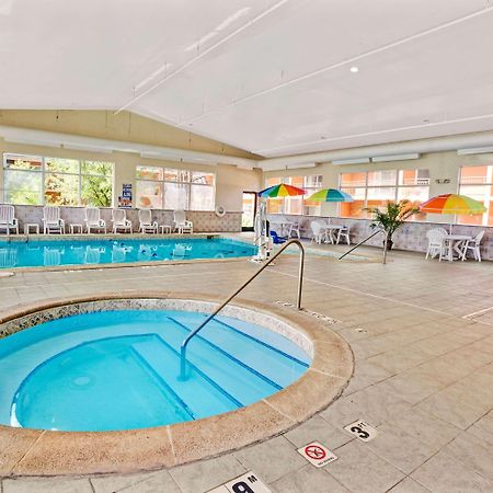 Days Inn By Wyndham אן ארבור מראה חיצוני תמונה
